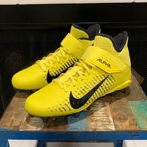 Nike Alpha football cleats size 10 yellow and black high top NEW NO BOX💛🖤